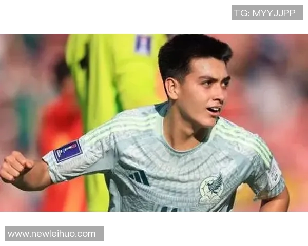 皇马与巴萨均关注墨西哥新星莫拉签约讨论尚早