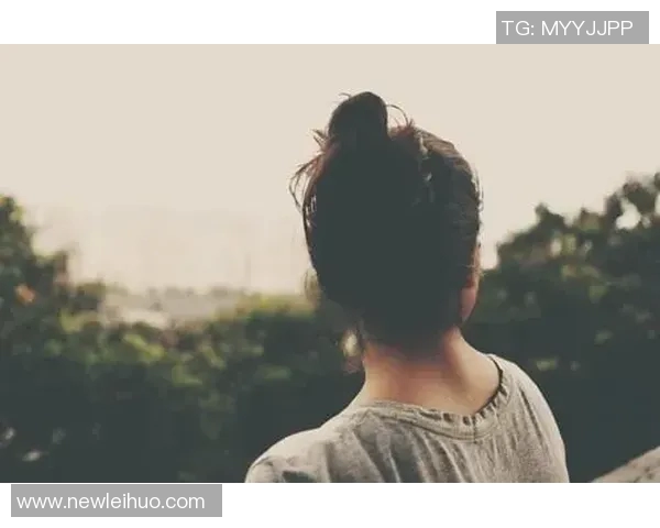 惠特摩尔在中餐馆得知被交易消息未曾想过回家乡